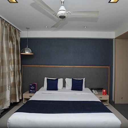 โรงแรมซิโรนา ปูเน่ ภายนอก รูปภาพ