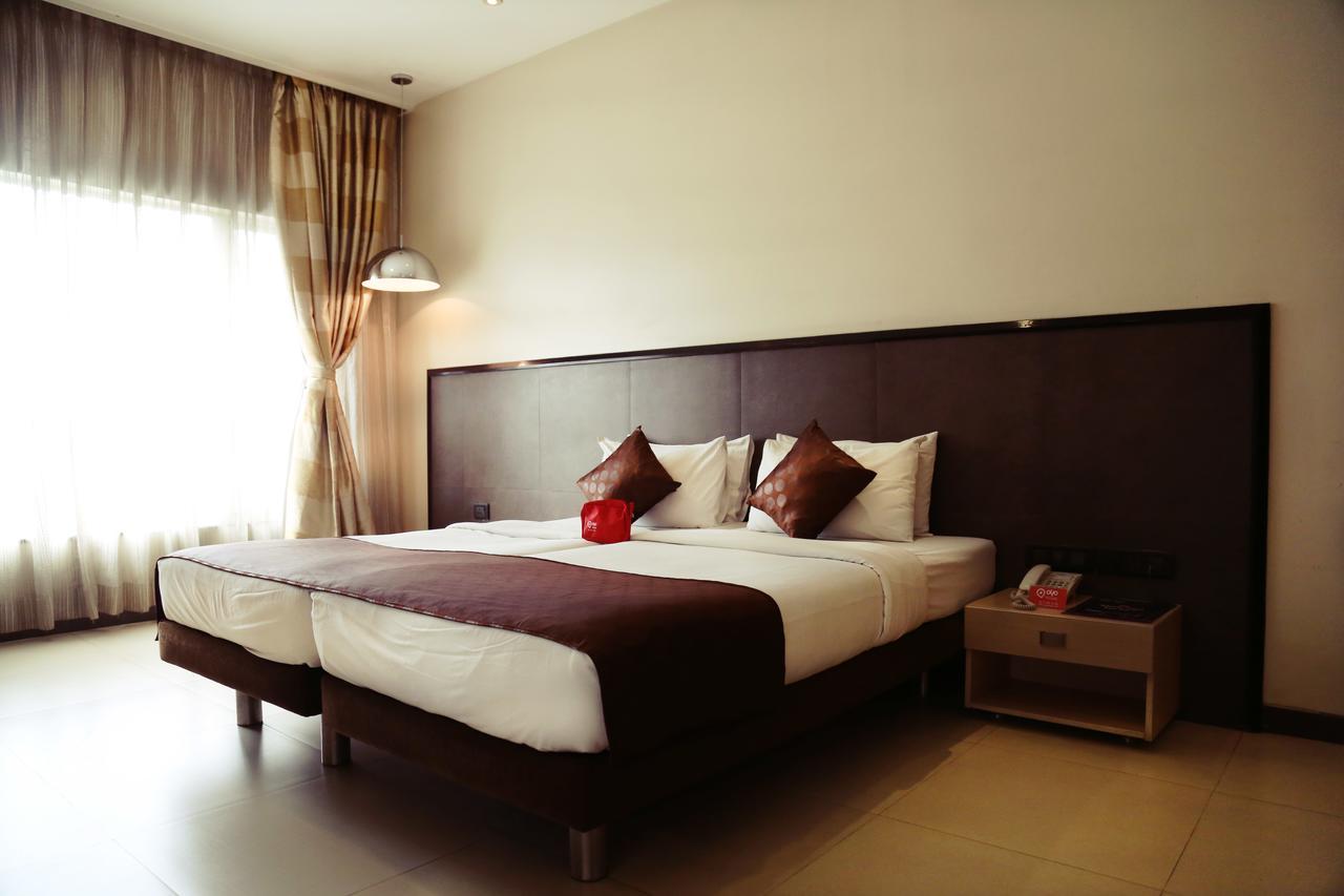 โรงแรมซิโรนา ปูเน่ ภายนอก รูปภาพ
