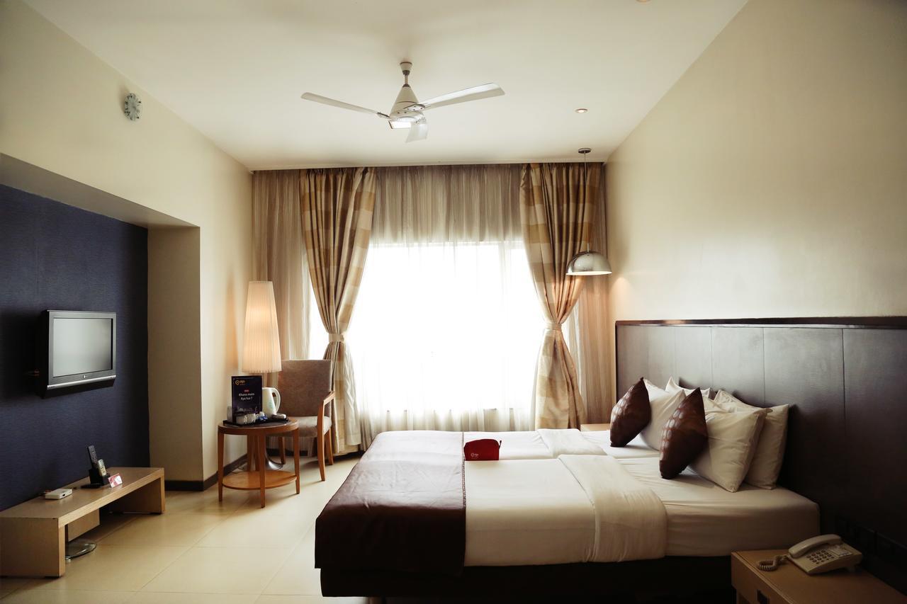 โรงแรมซิโรนา ปูเน่ ภายนอก รูปภาพ